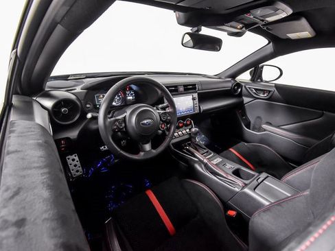 Used 2024 Subaru BRZ Limited image 3