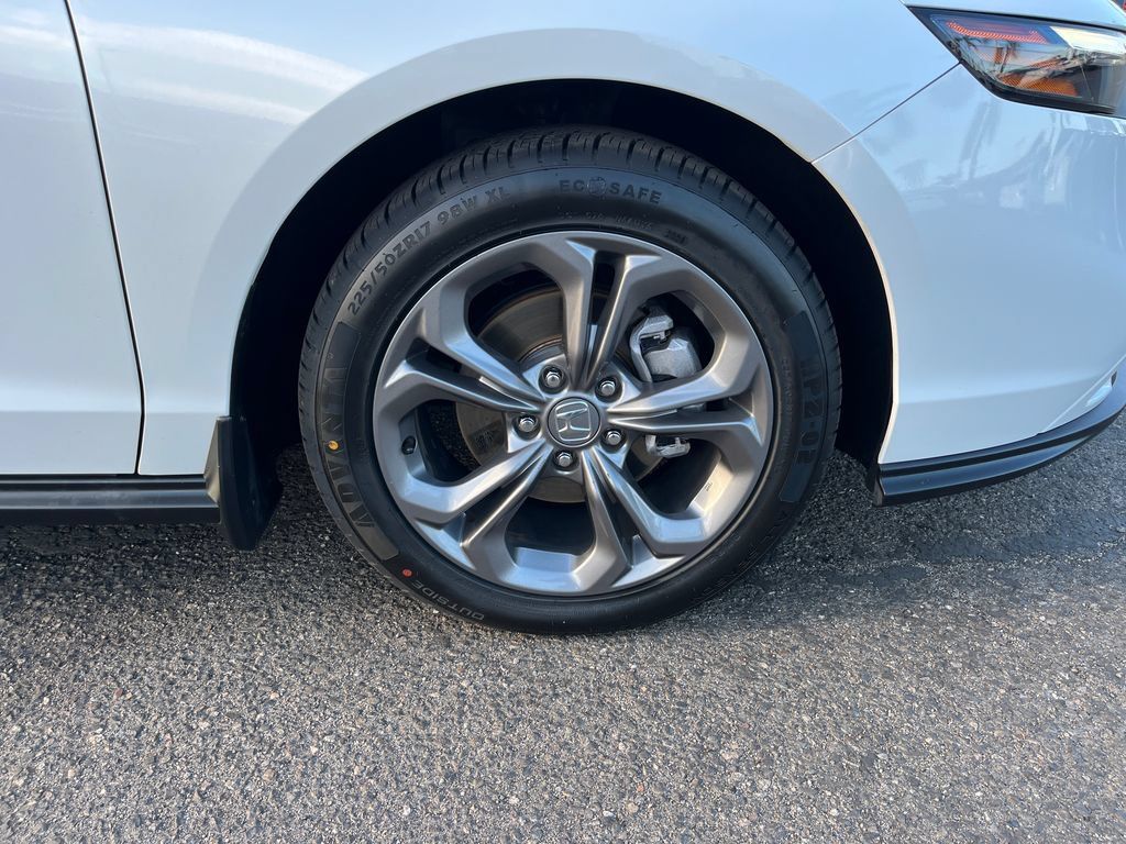 Used 2024 Honda Accord EX image 46