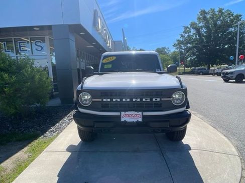 Certified 2025 Ford Bronco Big Bend AWD/4WD image 3