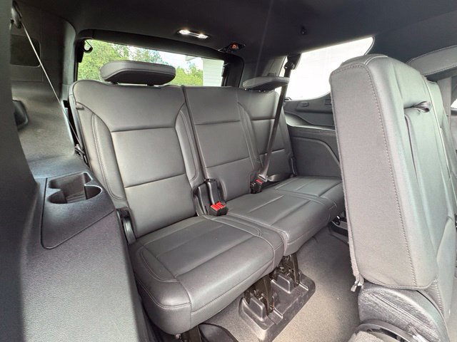 Used 2025 Chevrolet Tahoe LT AWD/4WD image 33