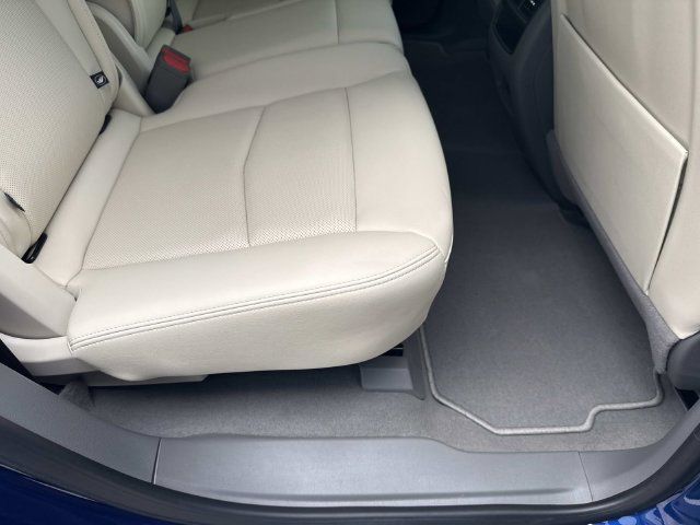 Used 2023 Cadillac XT5 Premium Luxury AWD/4WD image 25