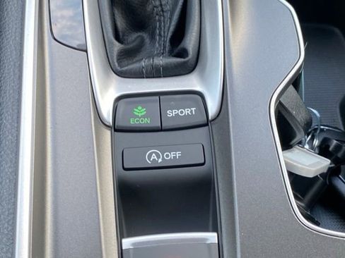 Used 2022 Honda Accord Sport image 18