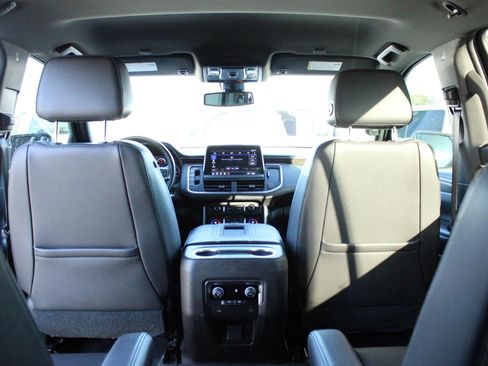 Used 2021 Chevrolet Tahoe LT image 18