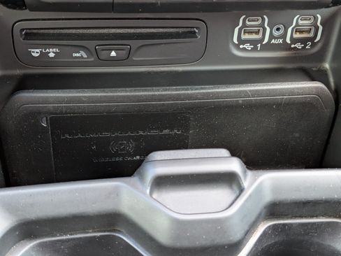 Used 2019 RAM 1500 Limited AWD/4WD image 28