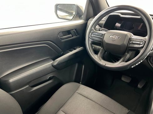 Used 2024 Chevrolet Colorado Trail Boss w/ Technology Package AWD/4WD image 12