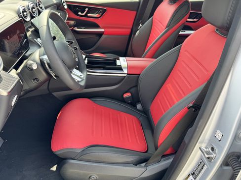 Used 2024 Mercedes-Benz GLC 43 AMG 4MATIC image 21