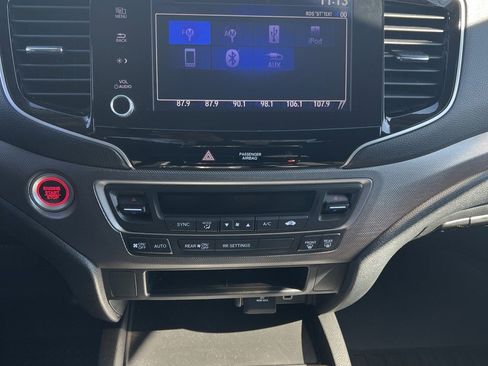 Used 2023 Honda Ridgeline Sport image 26