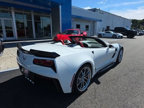 Used 2017 Chevrolet Corvette Grand Sport RWD image 7
