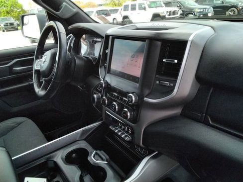 Used 2022 RAM 1500 Big Horn AWD/4WD image 22
