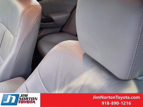 Used 2015 Honda Civic Hybrid Sedan image 16