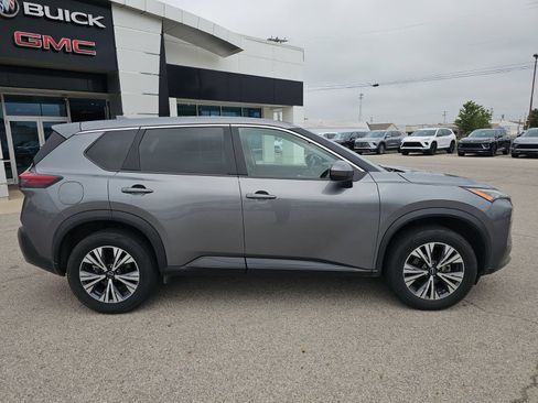 Used 2023 Nissan Rogue SV FWD image 22