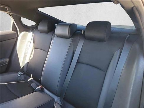 Used 2019 Honda Civic Sport image 16