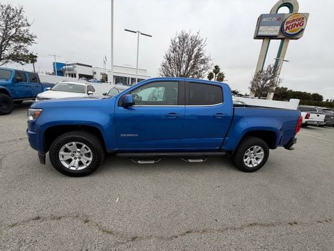 Used 2020 Chevrolet Colorado LT w/ LT Convenience Package RWD image 2