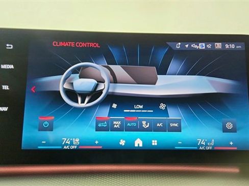 Used 2025 BMW X2 M35i image 47