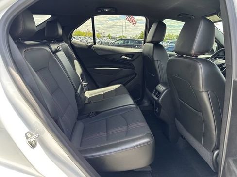 Used 2022 Chevrolet Equinox RS AWD/4WD image 26