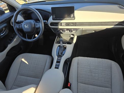 Used 2023 Honda HR-V LX image 16