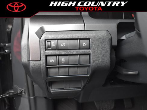 New 2026 Toyota 4Runner SR5 image 17