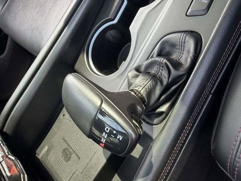 Certified 2022 Dodge Durango R/T w/ Blacktop Package AWD/4WD image 30