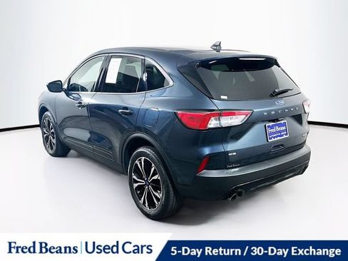 Used 2022 Ford Escape SE w/ SE Sport Appearance Package AWD/4WD image 6
