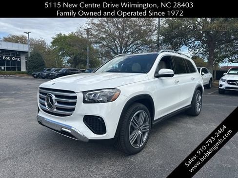 Certified 2025 Mercedes-Benz GLS 450 4MATIC image 2
