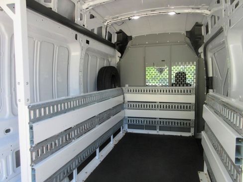 Used 2021 Ford Transit 250 148 High Roof RWD image 24