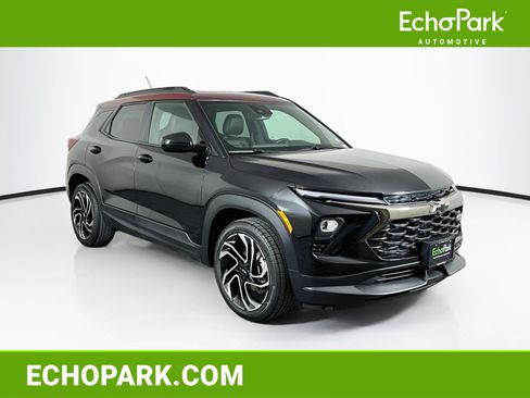 Used 2025 Chevrolet TrailBlazer RS w/ Convenience Package AWD/4WD image 1
