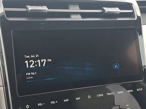 Used 2022 Hyundai Tucson Limited AWD/4WD image 16