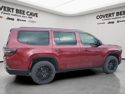 New 2026 Jeep Grand Wagoneer Limited image 10