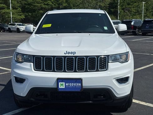 Used 2020 Jeep Grand Cherokee Laredo w/ Quick Order Package 2BN North AWD/4WD image 2