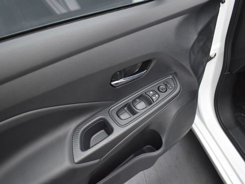 New 2025 Nissan Versa SV w/ Trunk Package FWD image 10