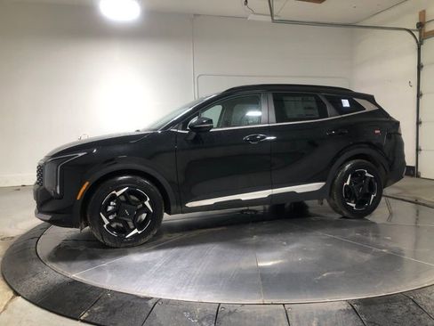 New 2026 Kia Sportage EX image 4