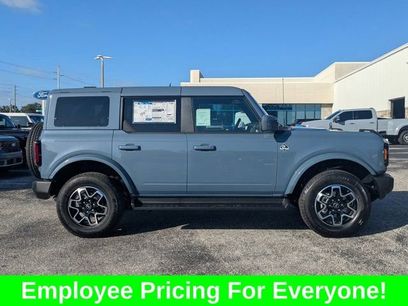 New 2025 Ford Bronco Outer Banks