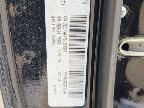 Used 2016 Chrysler 300 Limited image 33