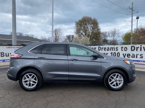 Used 2024 Ford Edge SEL AWD/4WD image 2