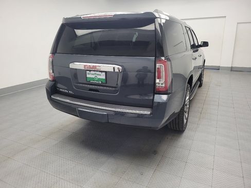 Used 2019 GMC Yukon XL Denali w/ Open Road Package AWD/4WD image 7