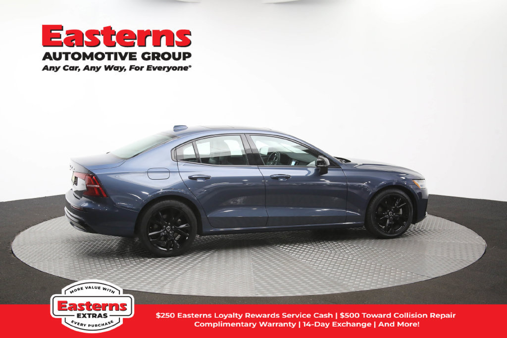 Used 2024 Volvo S60 B5 Core FWD image 44