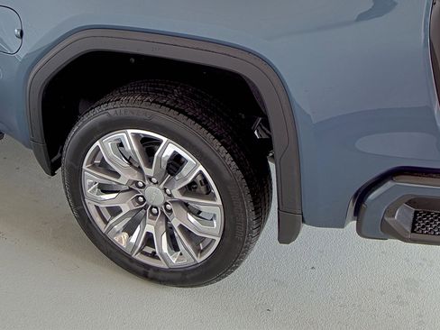 Used 2025 GMC Sierra 1500 Denali w/ Denali Reserve Package image 8