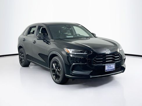 Used 2023 Honda HR-V Sport image 3