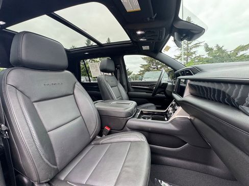 Used 2024 GMC Yukon Denali w/ Max Trailering Package AWD/4WD image 36