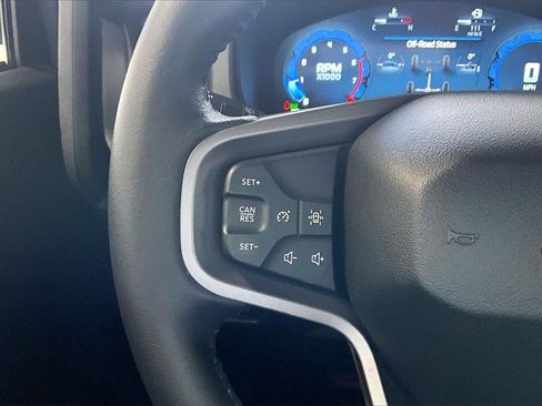 Used 2025 Ford Bronco Big Bend image 8