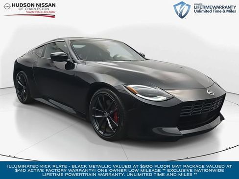 Used 2024 Nissan Z Performance w/ Floor Mat Package image 1