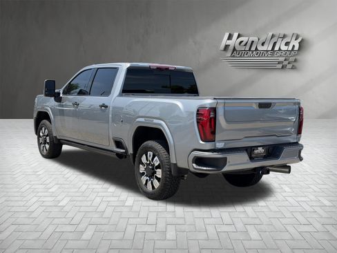 Used 2026 GMC Sierra 2500 Denali w/ Denali Reserve Package AWD/4WD image 8