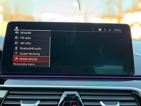 Used 2021 BMW M550i xDrive w/ Dynamic Handling Package AWD/4WD image 33
