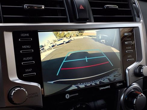 Certified 2022 Toyota 4Runner SR5 Premium image 9