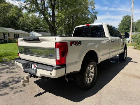 Used 2017 Ford F250 Platinum w/ Platinum Ultimate Package AWD/4WD image 8