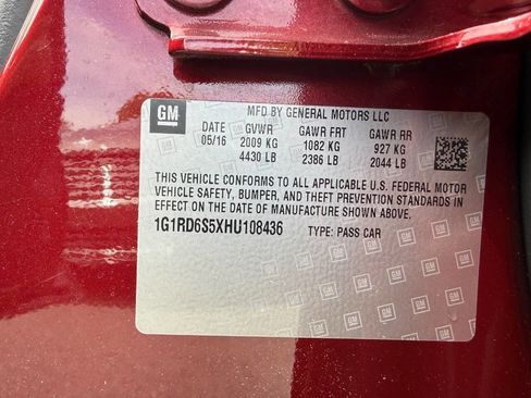 Used 2017 Chevrolet Volt Premier w/ Driver Confidence II Package image 27