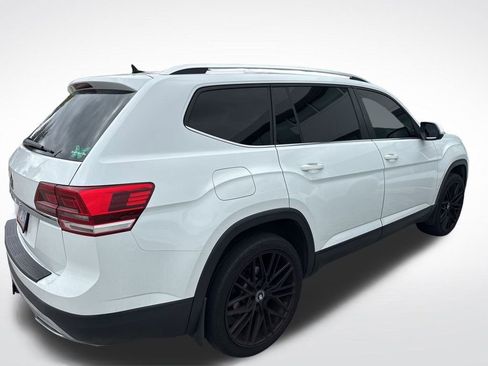 Used 2019 Volkswagen Atlas SE image 3