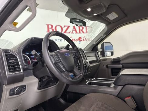 Used 2018 Ford F250 XLT image 12