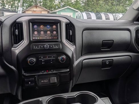 Used 2021 Chevrolet Silverado 1500 W/T w/ WT Value Package AWD/4WD image 23