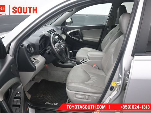 Used 2011 Toyota RAV4 Limited w/ Limited Extra Value Pkg AWD/4WD image 9